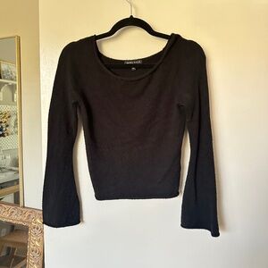 Kendall & Kyle Bell Sleeve Scoop/Off Shoulder Black Sweater